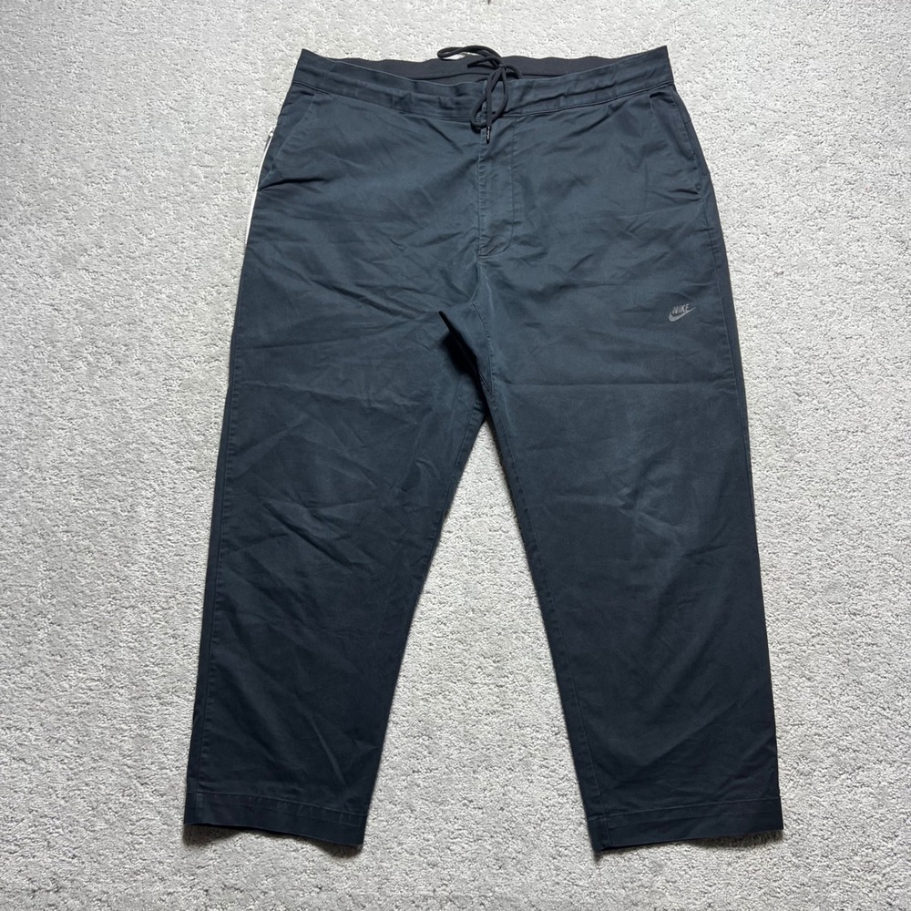 Nike Sportswear Pants Mens Size 36 Black  Chino Cropped Trousers DD7032-010